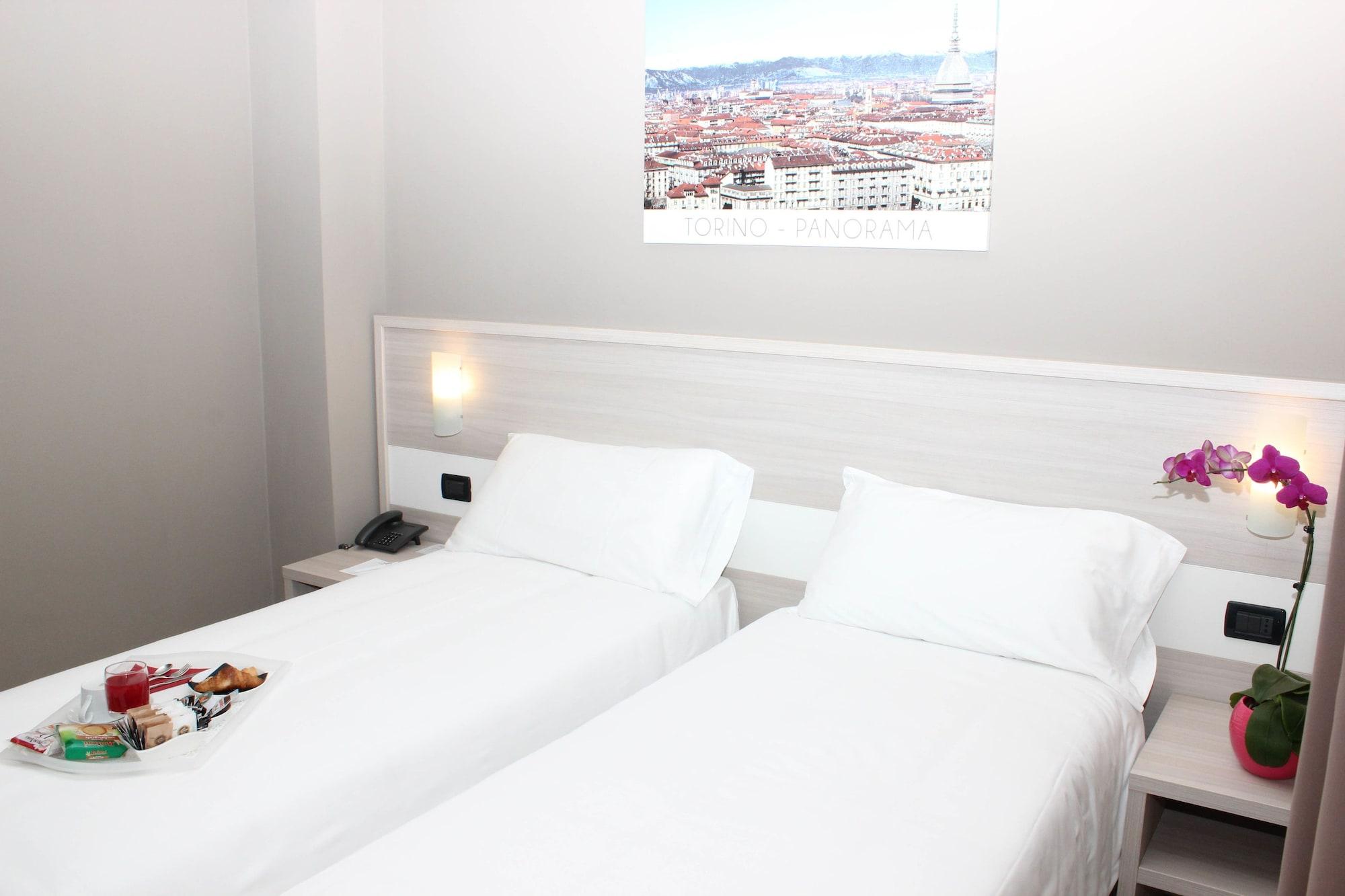 Best Quality Hotel La Darsena Moncalieri Exterior photo